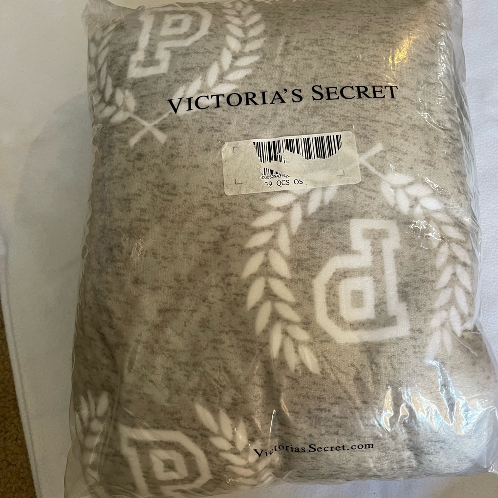 Fleece blanket